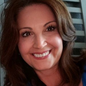 Meet your Posher, Diane